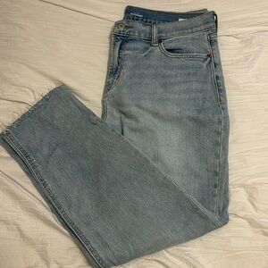 Old navy mid rise boyfriend jeans size 10